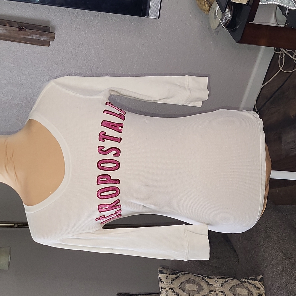 Aeropostale thermal top